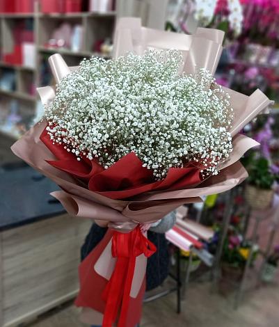 Букет цветов из: Гипсофила в Цоци-Юрте