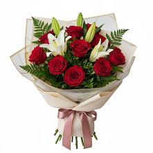 Букет цветов из:  Лилии и Розы #REPLACE_PRED# Цоци-Юрте