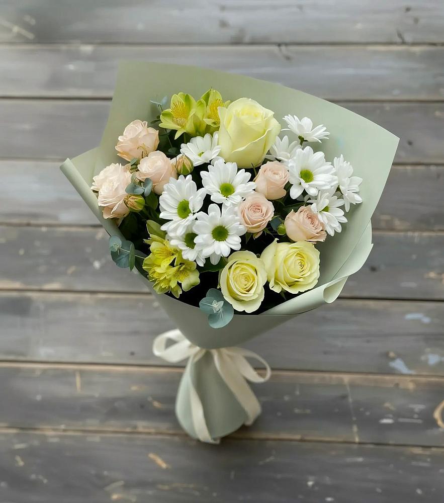 Букет цветов из: Альстромерии, Розы и Хризантемы в Цоци-Юрте