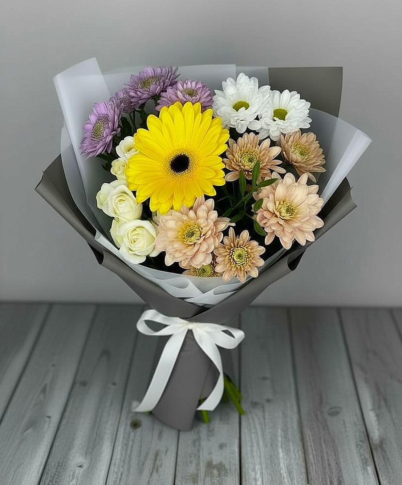 Букет цветов из: Розы, Герберы и Хризантемы в Цоци-Юрте
