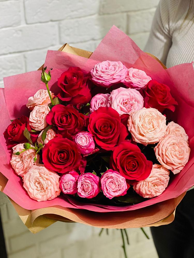 Букет цветов из: Розы в Цоци-Юрте