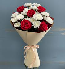 Букет цветов из:  Розы и Хризантемы в Цоци-Юрте