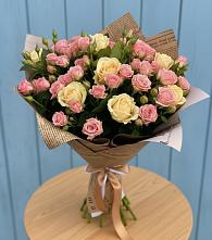 Букет цветов из:  Розы в Цоци-Юрте