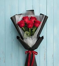 Букет цветов из:  Розы в Цоци-Юрте