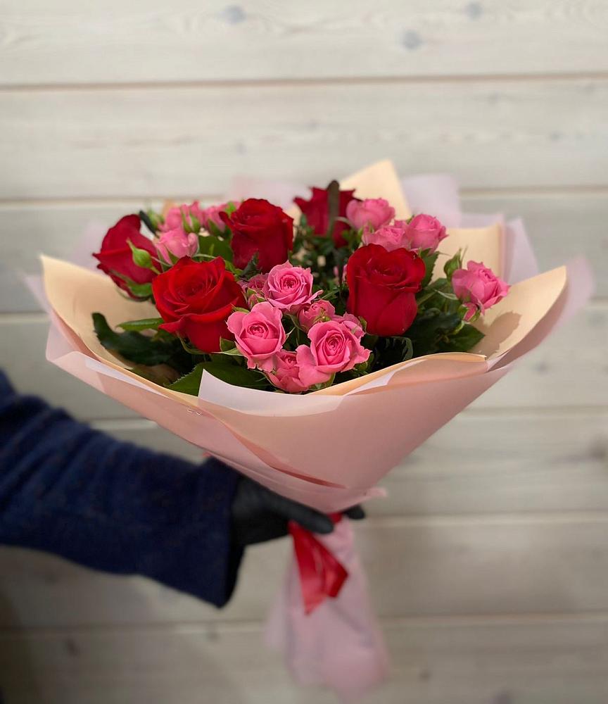Букет цветов из: Розы в Цоци-Юрте