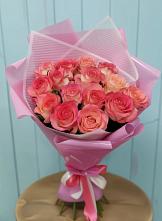 Букет 15 Розовых роз Равель в Цоци-Юрте