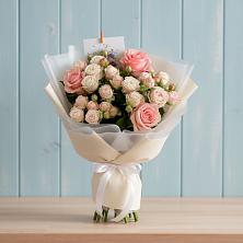 Букет цветов из:  Розы в Цоци-Юрте